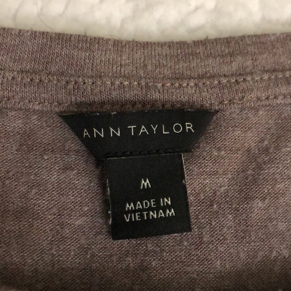 Ann Taylor short sleeved top - Picture 5 of 6